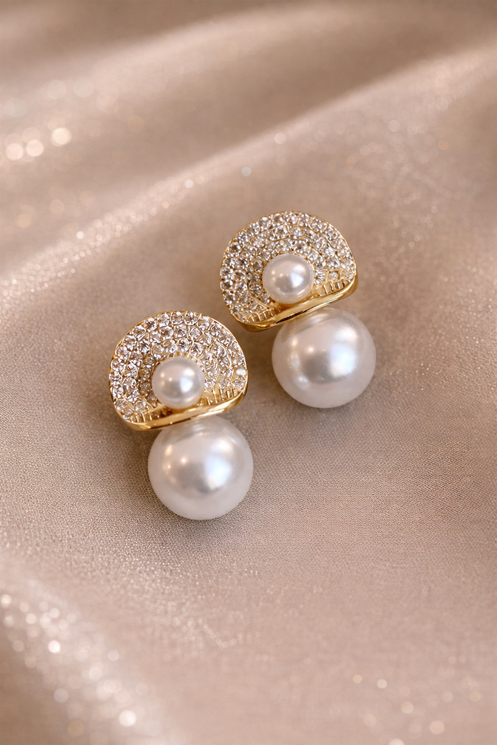 Aurora Pearl Earrings